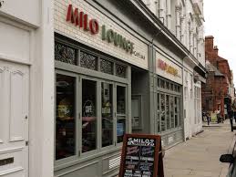 Milo Lounge Front
